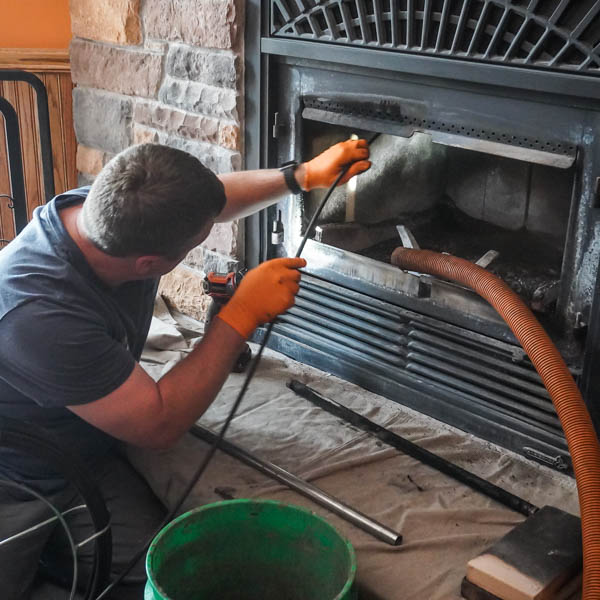 Fireplace & Chimney Experts serving Delavan WI